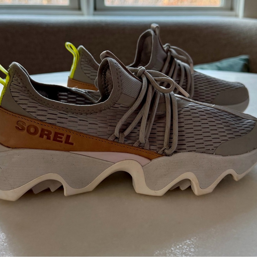 Sorel Gray and Brown Athletic Shoes
